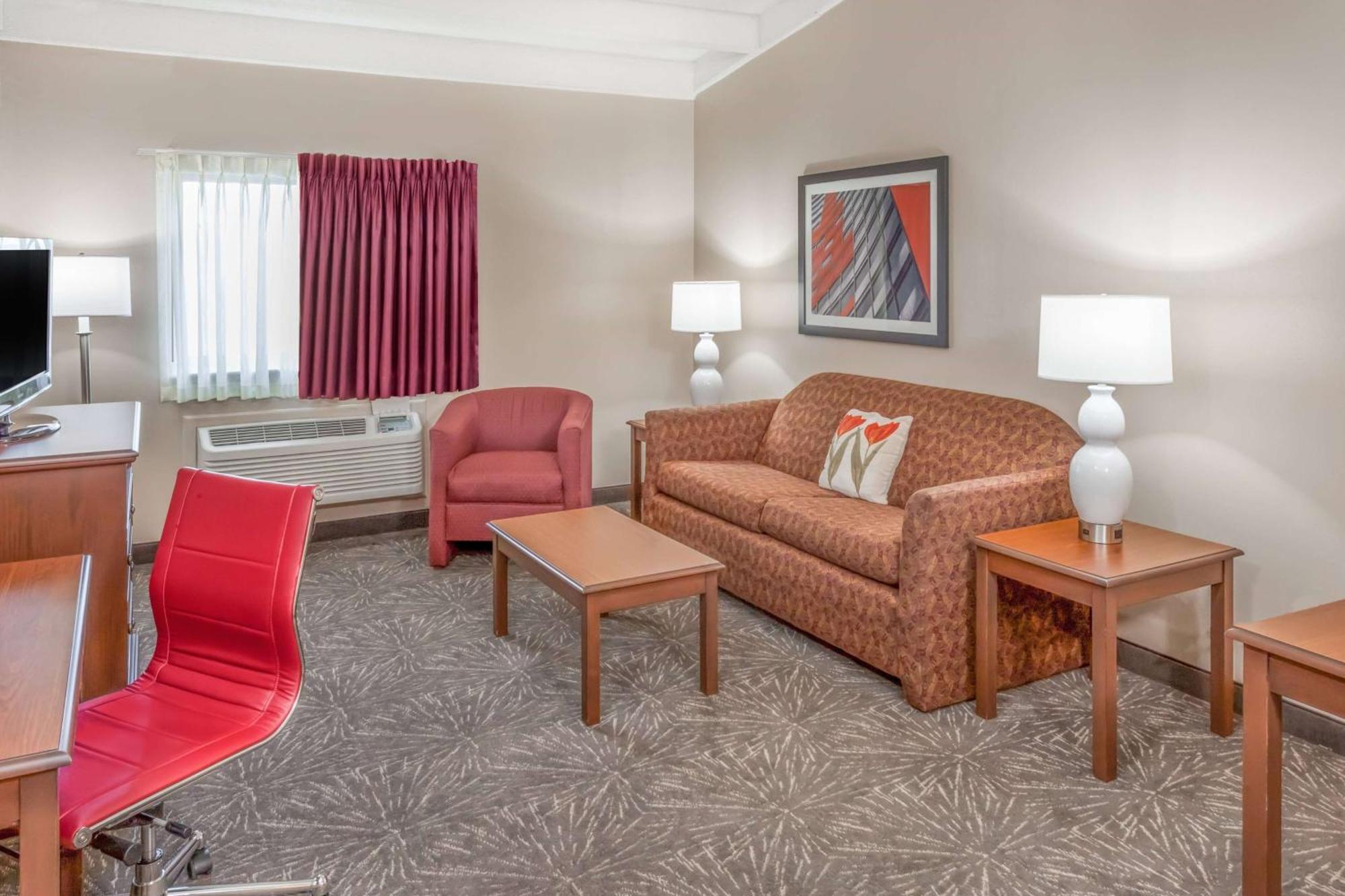 Ramada By Wyndham Hammond Hotel & Conference Center ภายนอก รูปภาพ