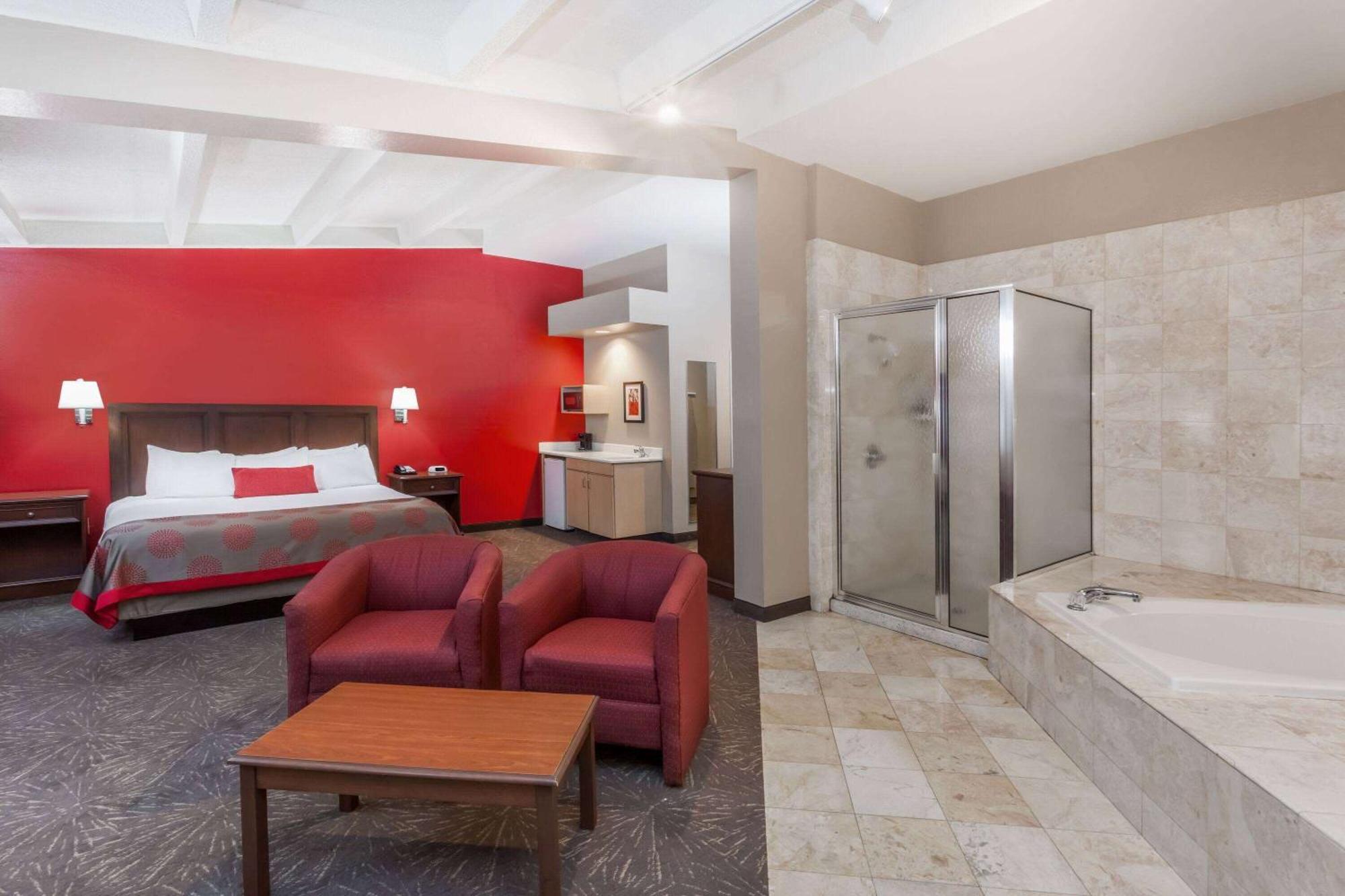 Ramada By Wyndham Hammond Hotel & Conference Center ภายนอก รูปภาพ
